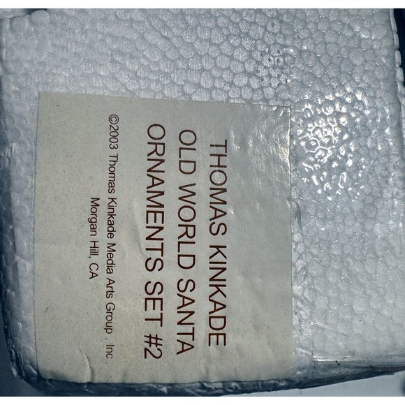 Thomas Kinkade Old World Santa Ornament Set #2 - Picture 13 of 15